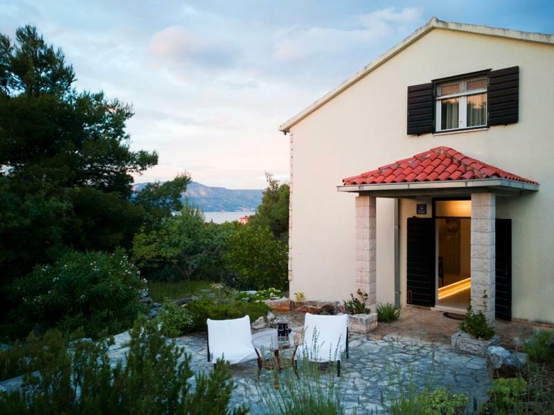 Villa Ujoli Splitska Exterior foto